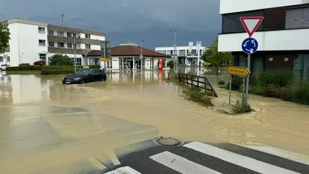 Hochwasser Eugen-Bolz-Straße